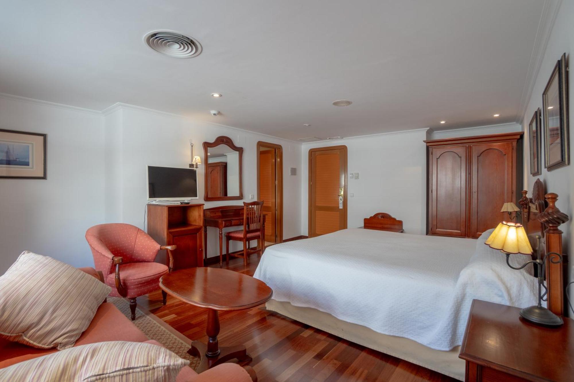 Hotel Nayade Los Ángeles de San Rafael Buitenkant foto