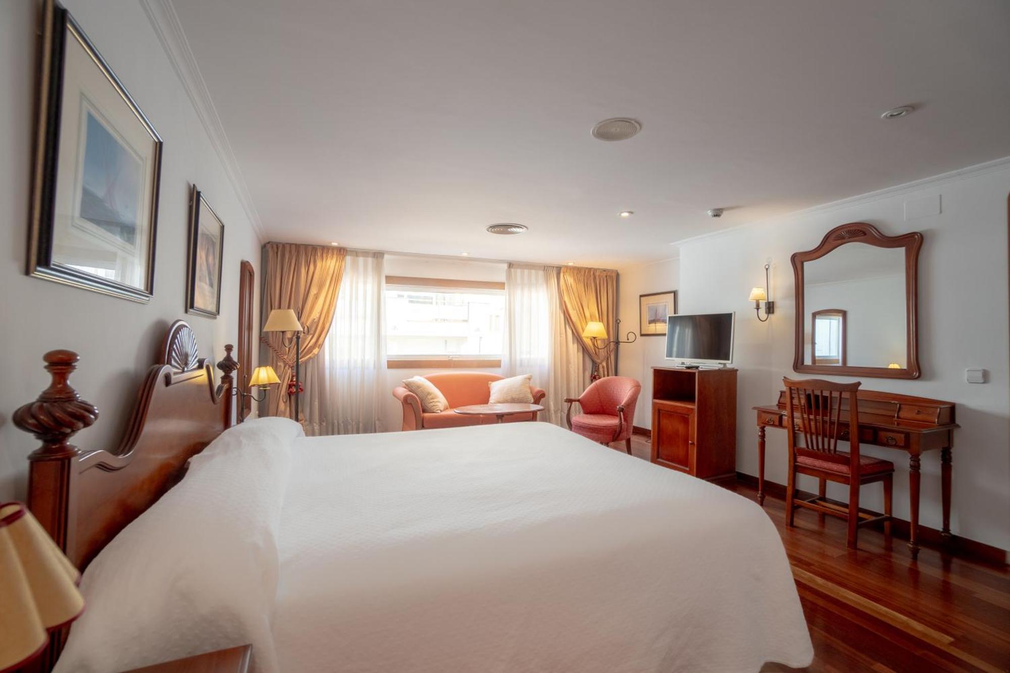 Hotel Nayade Los Ángeles de San Rafael Buitenkant foto